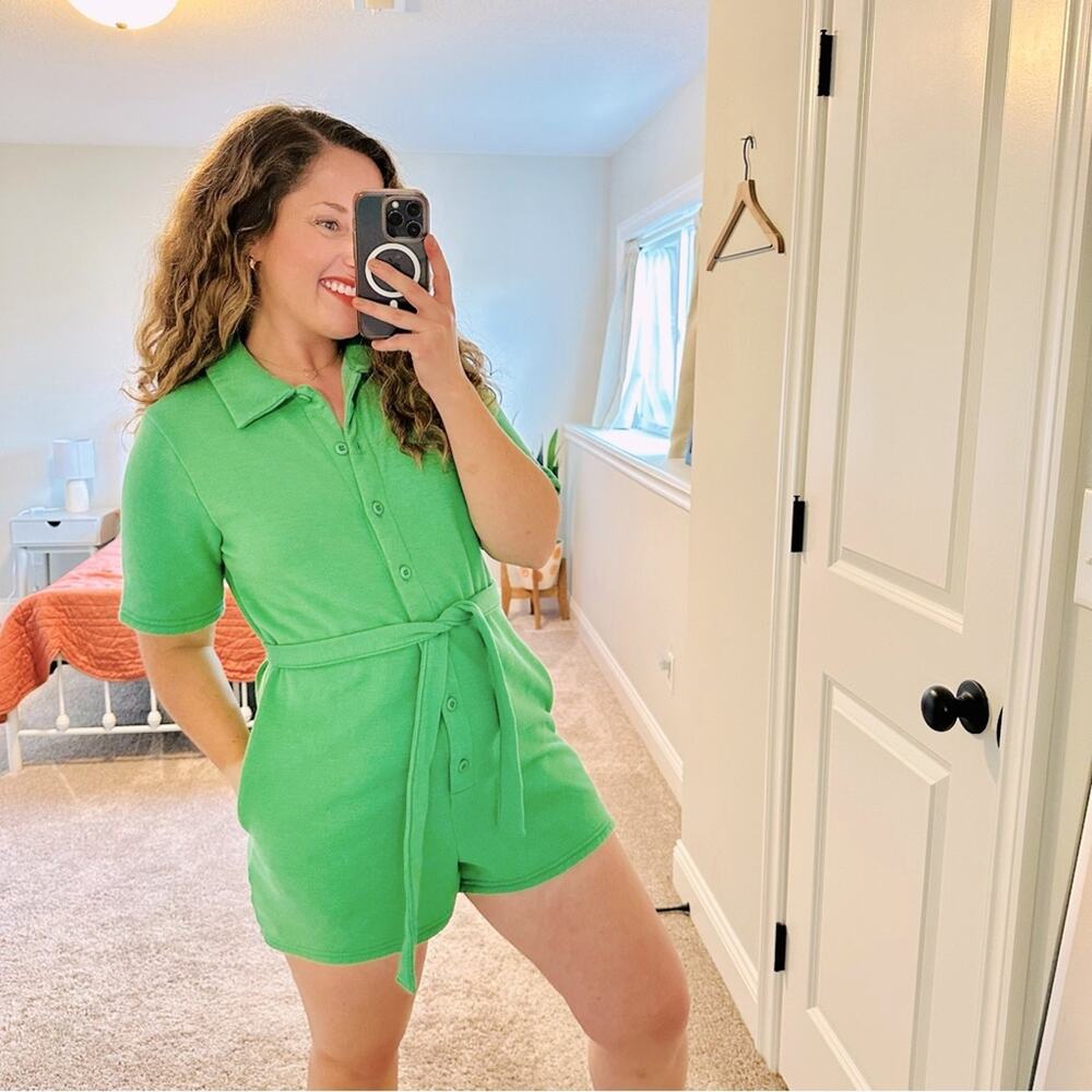 NWT Tuckernuck Xirena Green Bamboo Cotton Soft Romper Belted Small
